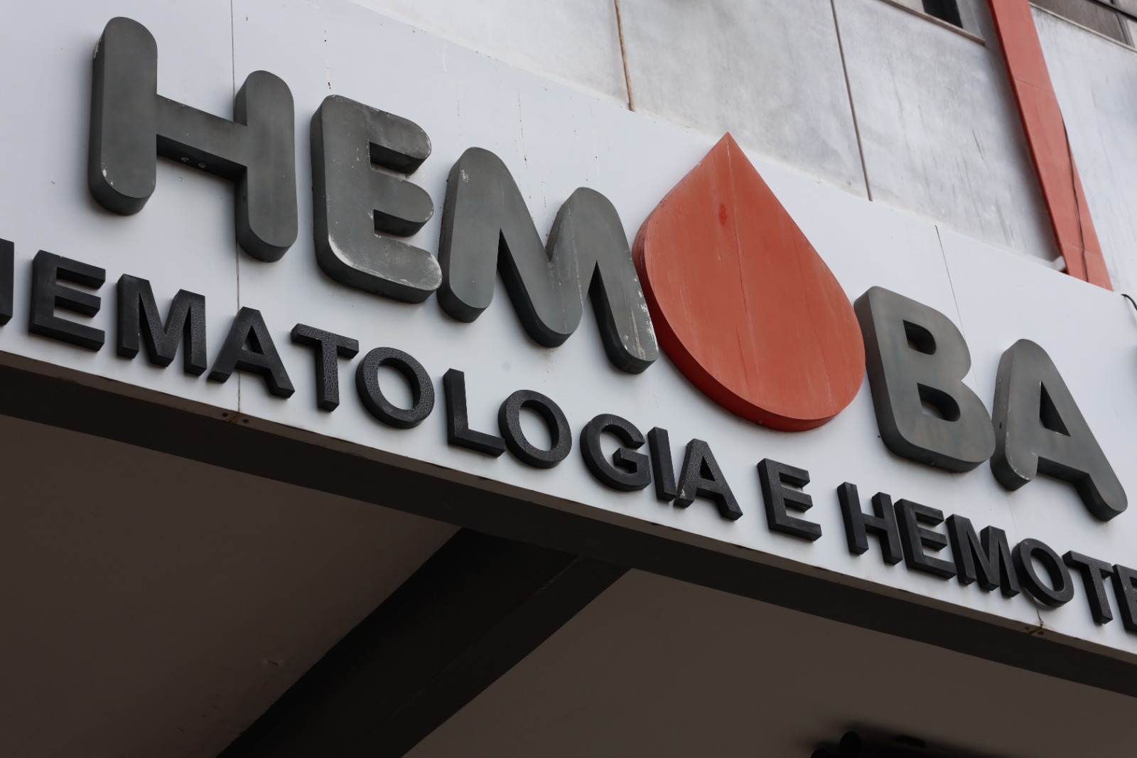 Hemoba reduz tempo de espera para doadores com tatuagem e lança campanha de conscientização