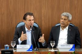 Governador e ministro do Trabalho e Emprego lançam programa nacional de qualificação profissional para a juventude