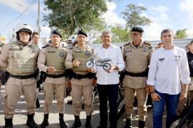 Governador inaugura DEAM em Feira de Santana e entrega 55 viaturas para a Polícia Militar
