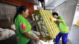 Estado apoia catadores que estão atuando na Micareta de Feira 2025. Foto: Feijão Almeida/GOVBA