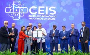 Ministério da Saúde aprova PDP da Bahiafarma para produção nacional de medicamento para doença rara