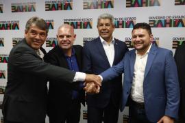 Reunião com o prefeito de Serra Preta. Foto: Joá Souza/GOVBA