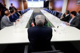 Reunião com o prefeito de Teixeira de Freitas. Foto: Joá Souza/GOVBA