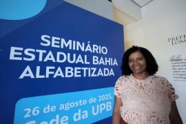 Na foto Gilmara dos Santos, secretária de Educação de Amélia Rodrigues. Seminário Estadual Bahia Alfabetizada. Fotos: Matheus Landim/GOVBA