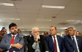 Sanção da lei que concede reajuste para servidores públicos estaduais e cria novos cargos. Foto: Wuiga Rubini/GOVBA 