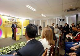 Sanção da lei que concede reajuste para servidores públicos estaduais e cria novos cargos. Foto: Wuiga Rubini/GOVBA 