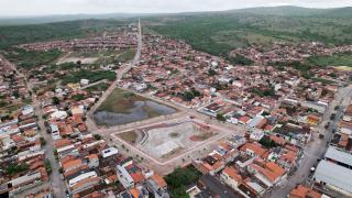 Governo do Estado reforça assistência após fortes chuvas e entrega equipamentos de saúde e defesa civil em Araci