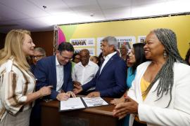 Governo da Bahia assina acordo relativo ao piso do magistério