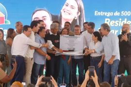 Em Barreiras, governador entrega 500 moradias do Minha Casa, Minha Vida e obras de pavimentação