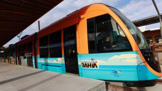 Obra do Governo do Estado, VLT faz primeira viagem-teste e marca avanço na mobilidade da capital baiana