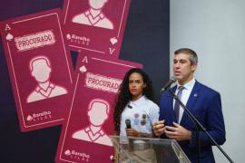 Lançamento do Baralho Lilás amplia busca por foragidos por crimes contra mulheres