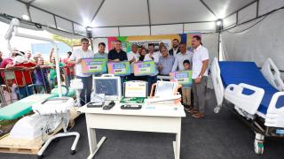 Nova delegacia e praça são entregues em Itarantim; Estado reforça saúde, infraestrutura e produção rural