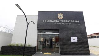 Nova delegacia e praça são entregues em Itarantim; Estado reforça saúde, infraestrutura e produção rural