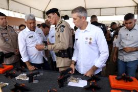 Bahia fortalece forças de segurança com entrega de 112 viaturas, armamentos e novos equipamentos