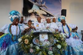 Fé e tradição marcam a Festa de Iemanjá em Salvador