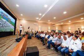 Em Correntina, governador participa de feira agro e reforça segurança e infraestrutura viária no distrito de Rosário