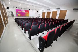 Jerônimo Rodrigues inaugura escola de tempo integral e autoriza pacote de obras para ampliar infraestrutura em Mata de São João