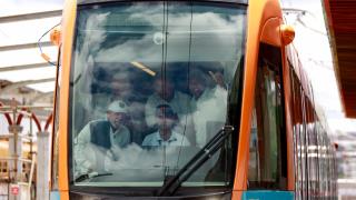 Ao lado de Lula, Jerônimo autoriza nova etapa do VLT e avanço do metrô em Salvador