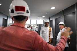 Jerônimo Rodrigues visita obra do Teatro Castro Alves, que reabre ao público em 1º de julho