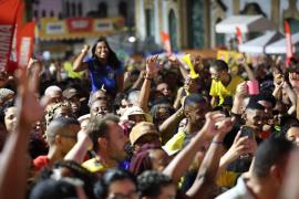 Em clima de Copa e São João, Pelourinho encerra festa com Alceu Valença e cerca de 50 atrações