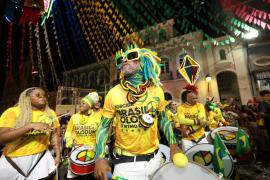 Em clima de Copa e São João, Pelourinho encerra festa com Alceu Valença e cerca de 50 atrações
