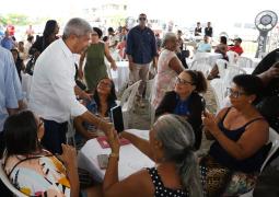 Famílias da Lagoa Grande são beneficiadas com títulos de regularização fundiária, em Feira de Santana