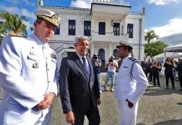 No Distrito Naval, Governo do Estado e Marinha do Brasil celebram o 2 de Julho com o hasteamento da bandeira