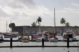 No Distrito Naval, Governo do Estado e Marinha do Brasil celebram o 2 de Julho com o hasteamento da bandeira