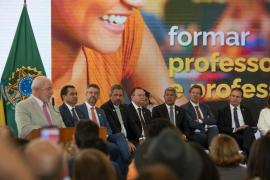 jeronimo criança alfabetizada brasilia