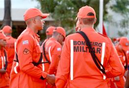 formatura bombeiro militar