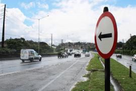 SINALIZAÇÃO_TRÂNSITO_CARROS-Foto-ItailuanDosAnjos