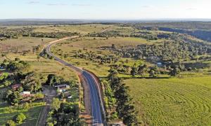 Tapiramutá_estrada pavimentação da BA-142