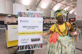 Voo inaugural Salvador Feira de Santana baiana e cartaz