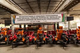 microtratores e máquinas forrageiras_agricultura familiar