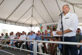 Em Remanso, Governo do Estado entrega obras de infraestrutura e agricultura familiar