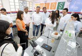 Em Barra do Choça, Governo do Estado inaugura colégio de tempo integral e outros equipamentos