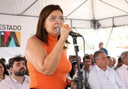 Em Barra do Choça, Governo do Estado inaugura colégio de tempo integral e outros equipamentos