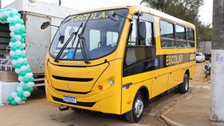 Em Barra do Choça, Governo do Estado inaugura colégio de tempo integral e outros equipamentos