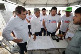 Entre Rios ganha novo complexo poliesportivo e ampliação de colégio de tempo integral; governador realizou entregas neste sábado (30)