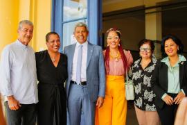 Transmissão de cargo da nova reitora da UFRB conta com a presença do governador