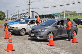 Detran-BA inova com totem artístico de 800 kg para promover segurança no trânsito