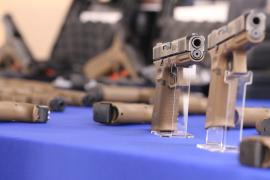 Com investimento de R$ 11,4 milhões, 590 fuzis e 1.075 pistolas são entregues para Polícia Militar da Bahia