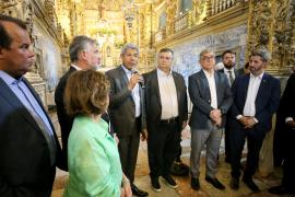 Com Flavio Dino, Jerônimo visita Igreja de São Francisco após restauração de azulejos portugueses realizada pelo Iphan