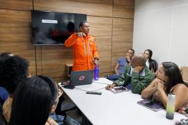 Servidores aprendem sobre primeiros socorros e controle de incêndio em formação do Corpo de Bombeiros