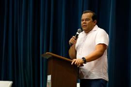 \"Precisamos trabalhar a infância para não esvaziar o que estamos fazendo como projeto definitivo para a educação”, diz Jerônimo em evento do Mais Infância