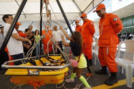 Mais de 10 mil pessoas compareceram aos serviços de saúde, cidadania e shows na Feira da Criança, no sábado (21)