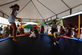 Mais de 10 mil pessoas compareceram aos serviços de saúde, cidadania e shows na Feira da Criança, no sábado (21)