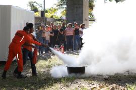 Servidores aprendem sobre primeiros socorros e controle de incêndio em formação do Corpo de Bombeiros