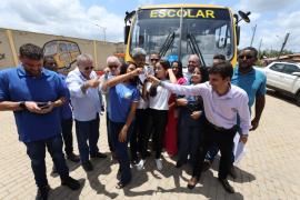 Jiquiriçá recebe escola em tempo integral; delegacia e companhia da PM também foram inauguradas