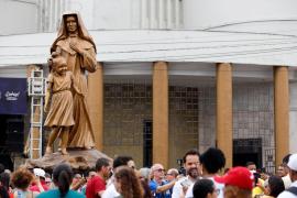 Monumento é inaugurado em comemoração à canonização de Dulce dos Pobres